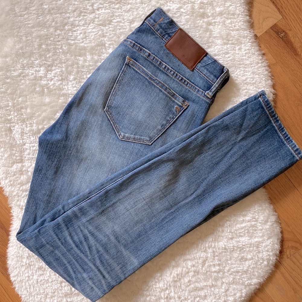 Brand new Madewell straight jeans!
